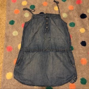 Adorable Lightweight GAP jean/denim dress